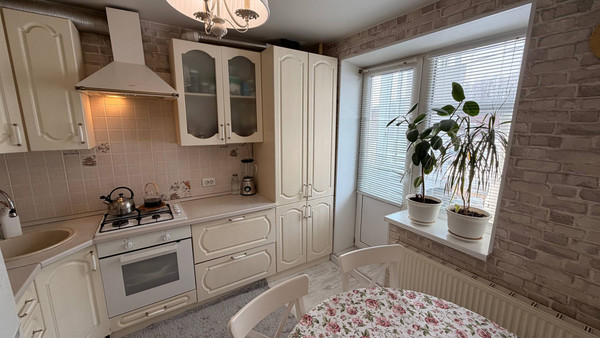 Продам двухкомнатную (2-комн.) квартиру, Преображенский (Новое Ступино мкр) пр-кт, 13, Верзилово с