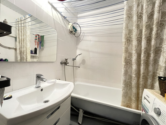 Продам трехкомнатную (3-комн.) квартиру, Солнечная ул, 15, Говорово д