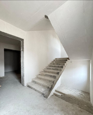 Продам двухкомнатную (2-комн.) квартиру, Кабардинская ул, 202, Нальчик г