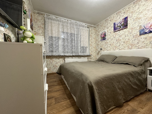 Продам многокомнатную квартиру, Будапештская ул, 14к1, Санкт-Петербург г