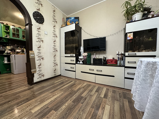 Продам многокомнатную квартиру, Будапештская ул, 14к1, Санкт-Петербург г