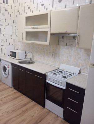 Продам однокомнатную (1-комн.) квартиру, Лермонтова ул, 10, Ханты-Мансийск г