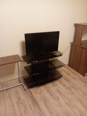 Продам однокомнатную (1-комн.) квартиру, Лермонтова ул, 10, Ханты-Мансийск г