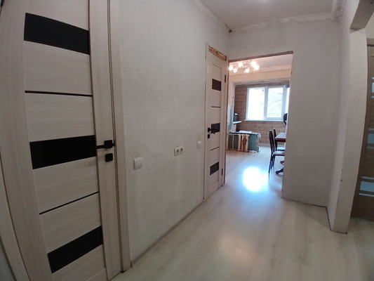 Продам двухкомнатную (2-комн.) квартиру, Калараша ул, 33, Туапсе г