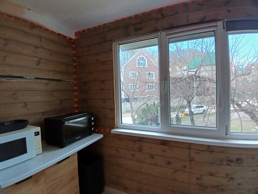 Продам двухкомнатную (2-комн.) квартиру, Калараша ул, 33, Туапсе г