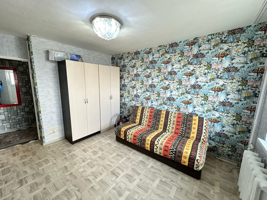 Продам двухкомнатную (2-комн.) квартиру, Военный городок ул, 95, Тихорецк г