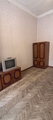 Продам комнату в 4-комн. квартире, Большеохтинский пр-кт, 25/5, Санкт-Петербург г