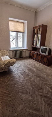 Продам комнату в 4-комн. квартире, Большеохтинский пр-кт, 25/5, Санкт-Петербург г