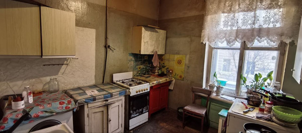 Продам комнату в 4-комн. квартире, Большеохтинский пр-кт, 25/5, Санкт-Петербург г