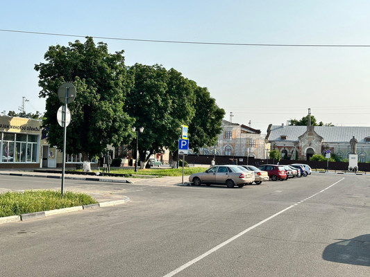 Продам трехкомнатную (3-комн.) квартиру, Октябрьская ул, 6, Тихорецк г