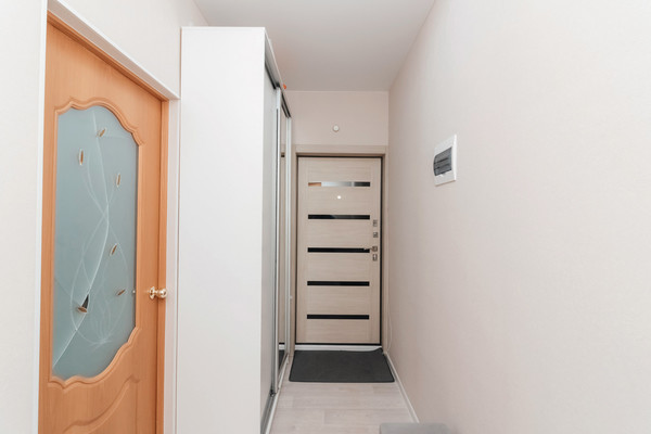 Продам однокомнатную (1-комн.) квартиру, Объездная ул, 61, Ханты-Мансийск г