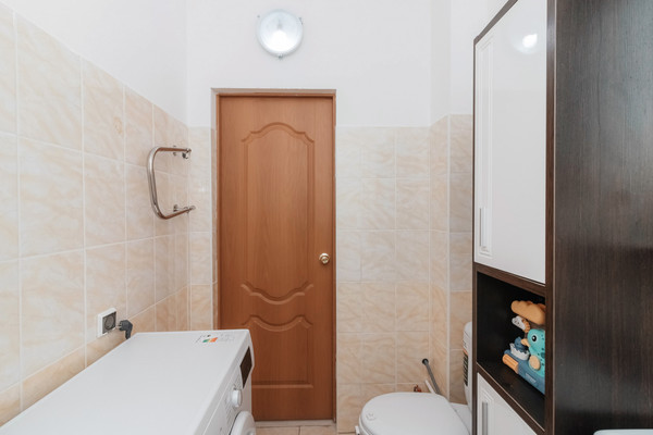 Продам однокомнатную (1-комн.) квартиру, Объездная ул, 61, Ханты-Мансийск г