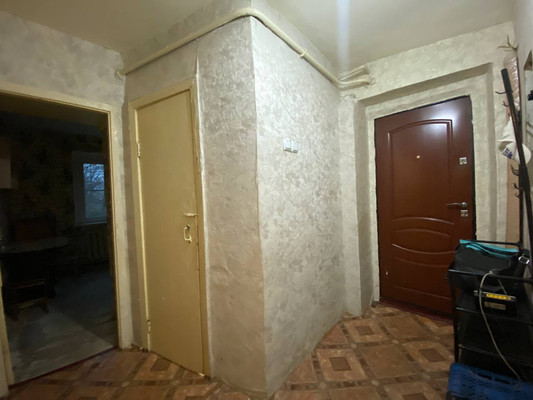 Продам двухкомнатную (2-комн.) квартиру, Военный городок ул, 82, Тихорецк г