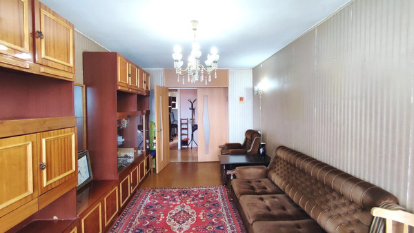 Продам трехкомнатную (3-комн.) квартиру, Военный городок ул, 89, Тихорецк г