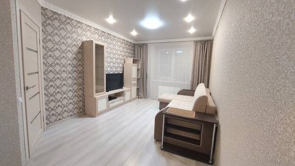 Продам однокомнатную (1-комн.) квартиру, Дубравная ул, 2д, Казань г