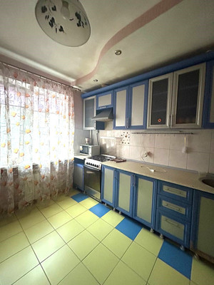 Продам трехкомнатную (3-комн.) квартиру, Еременко ул, 66к8, Ростов-на-Дону г