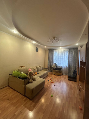 Продам трехкомнатную (3-комн.) квартиру, Еременко ул, 66к8, Ростов-на-Дону г