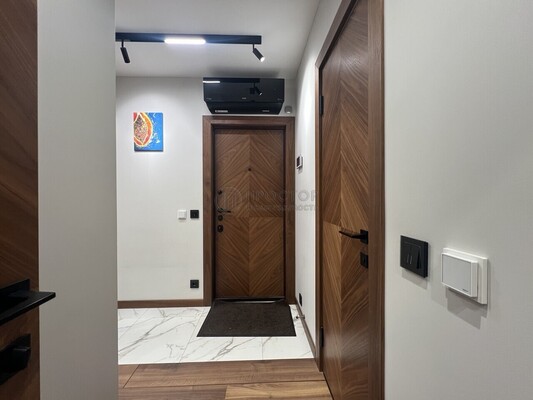 Продам однокомнатную (1-комн.) квартиру, Новочеркасский б-р, 36, Москва г