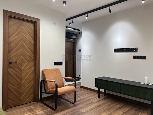 Продам однокомнатную (1-комн.) квартиру, Новочеркасский б-р, 36, Москва г