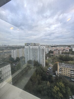 Продам трехкомнатную (3-комн.) квартиру, Новгородская ул, 5к1, Москва г