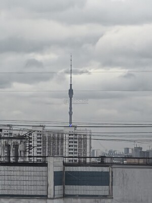 Продам трехкомнатную (3-комн.) квартиру, Новгородская ул, 5к1, Москва г