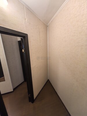 Продам трехкомнатную (3-комн.) квартиру, Новгородская ул, 5к1, Москва г