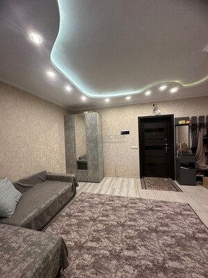 Продам двухкомнатную (2-комн.) квартиру, Абрамцевская ул, 4к2, Москва г