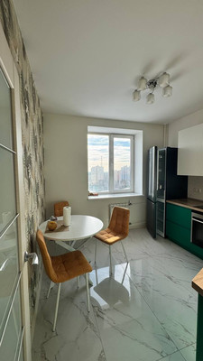 Продам двухкомнатную (2-комн.) квартиру, Супруна ул, 1ка, Щелково г