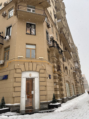 Продам двухкомнатную (2-комн.) квартиру, Кутузовский пр-кт, 19, Москва г