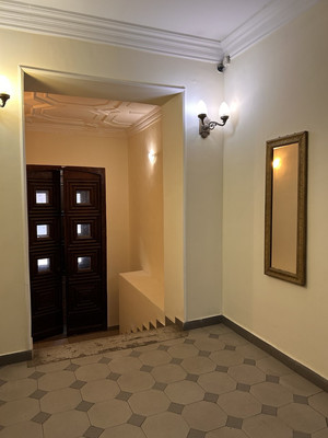 Продам двухкомнатную (2-комн.) квартиру, Кутузовский пр-кт, 19, Москва г