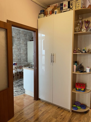 Продам двухкомнатную (2-комн.) квартиру, Днепропетровская ул, 25к1, Москва г