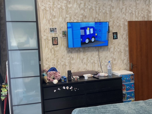 Продам двухкомнатную (2-комн.) квартиру, Днепропетровская ул, 25к1, Москва г