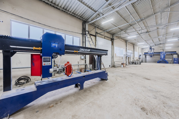 Сдам склад 1 100 м2, Свободы ул, 20, Арамиль г