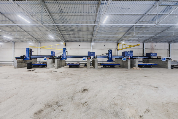 Сдам склад 1 100 м2, Свободы ул, 20, Арамиль г