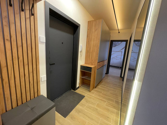 Сдам двухкомнатную (2-комн.) квартиру, Западный Обход ул, 45к6, Краснодар г