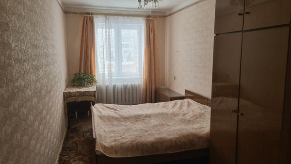 Продам двухкомнатную (2-комн.) квартиру, Швейцарская ул, 8Ак2, Ломоносов г