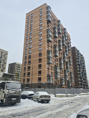 Продам трехкомнатную (3-комн.) квартиру, Новомосковская ул, 1к3, Москва г