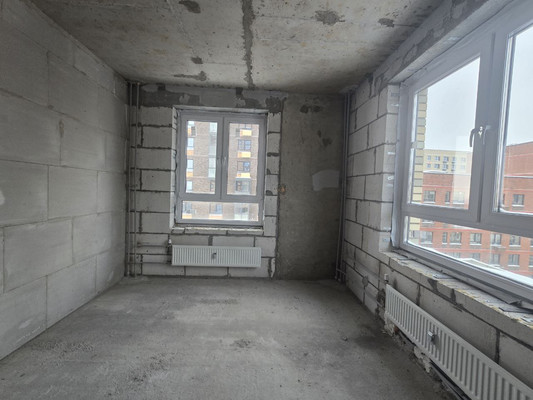 Продам трехкомнатную (3-комн.) квартиру, Новомосковская ул, 1к3, Москва г