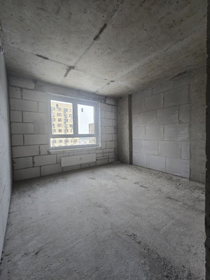 Продам трехкомнатную (3-комн.) квартиру, Новомосковская ул, 1к3, Москва г