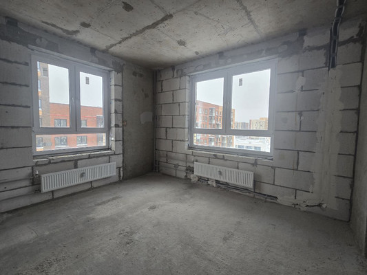 Продам трехкомнатную (3-комн.) квартиру, Новомосковская ул, 1к3, Москва г