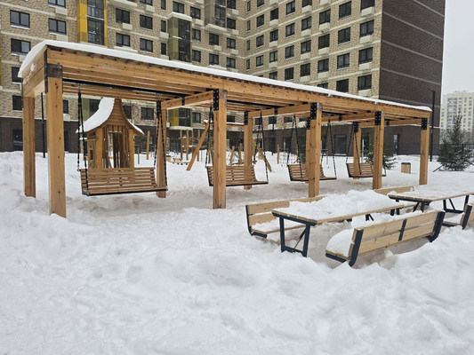 Продам трехкомнатную (3-комн.) квартиру, Новомосковская ул, 1к3, Москва г