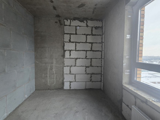 Продам трехкомнатную (3-комн.) квартиру, Новомосковская ул, 1к3, Москва г