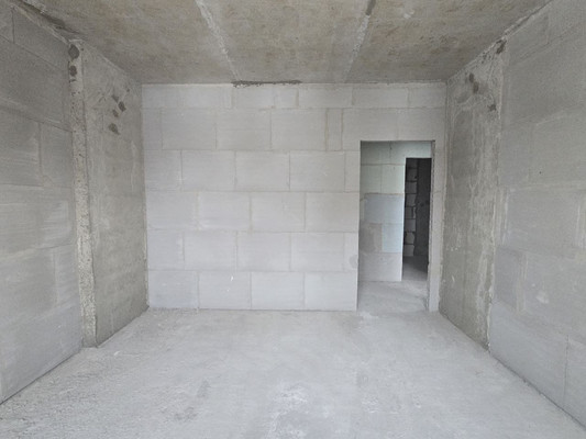 Продам трехкомнатную (3-комн.) квартиру, Новомосковская ул, 1к3, Москва г