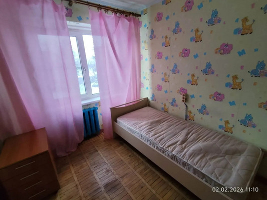 Продам трехкомнатную (3-комн.) квартиру, Павла Левитта ул, 6, Великий Новгород г