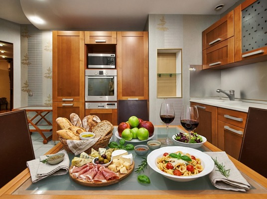 Продам двухкомнатную (2-комн.) квартиру, Лавочкина ул, 34, Москва г