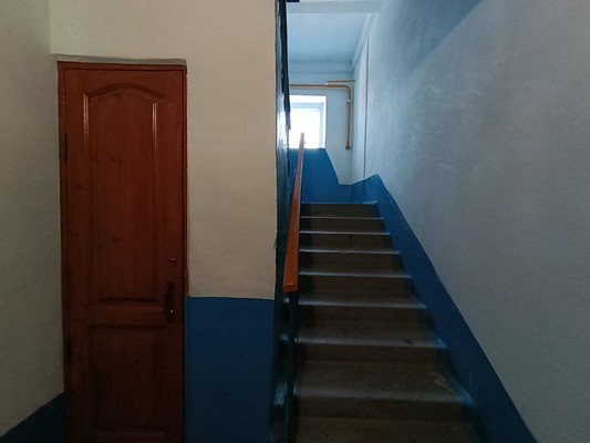 Продам двухкомнатную (2-комн.) квартиру, Шаронова ул, 25, Ишим г