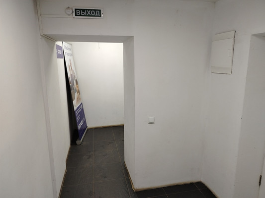 Продам коммерческое помещение 81,2 м2, Васильевская ул, 4, Москва г