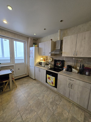 Продам однокомнатную (1-комн.) квартиру, Зеленые аллеи б-р, 18, Видное г