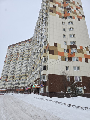 Продам однокомнатную (1-комн.) квартиру, Зеленые аллеи б-р, 18, Видное г