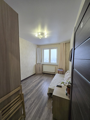 Продам однокомнатную (1-комн.) квартиру, Зеленые аллеи б-р, 18, Видное г